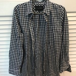 Women’s button down Banana Republic shirt
